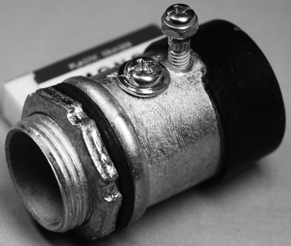 NKZ028W 防水型ネジナシ コネクター 電成興業株式会社の通販なら