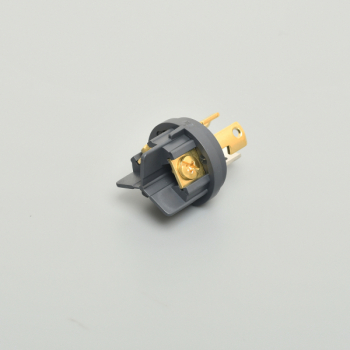 接地形2P 15A 250V NEMA L6-15 防水形プラグ