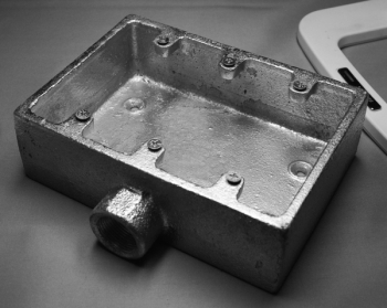 ME8661 明工社 20A200Vコンセントバー