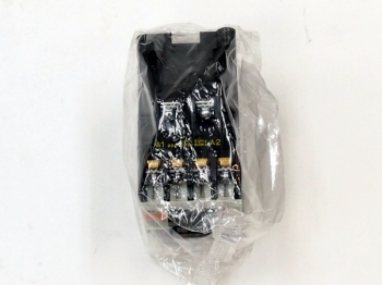 電磁接触器 SC13AA210