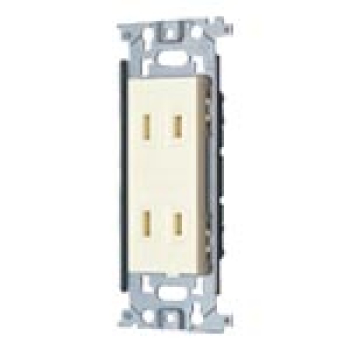 �ե륫�顼 ������ե��֥륳�󥻥�� 15A 125V �ߥ륭���ۥ磻��