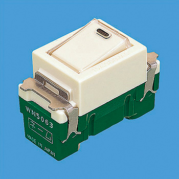 �ե륫�顼 ����͡��ॹ���å�D ξ�� �ߥ륭���ۥ磻��